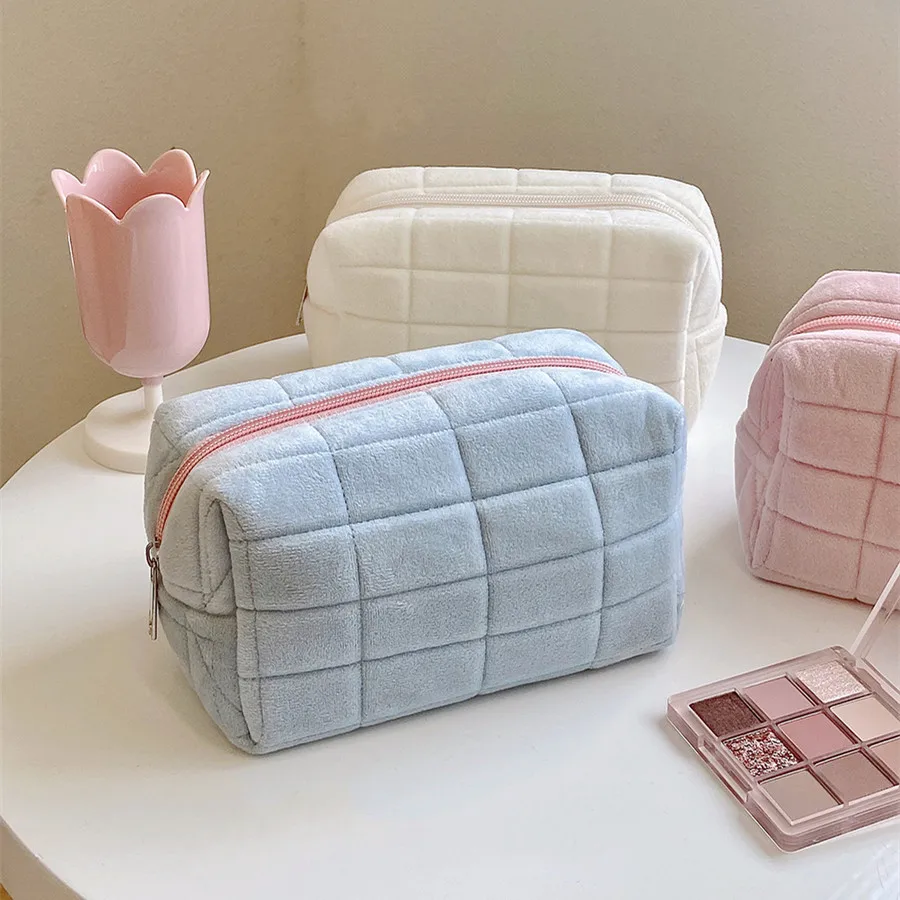 Cute Plush Cosmetic Lipstick Brush Storage Bag Pencil Case Women Girls Makeup Handbags Wallet Organizer Pouch Pen Bag Pencilcase