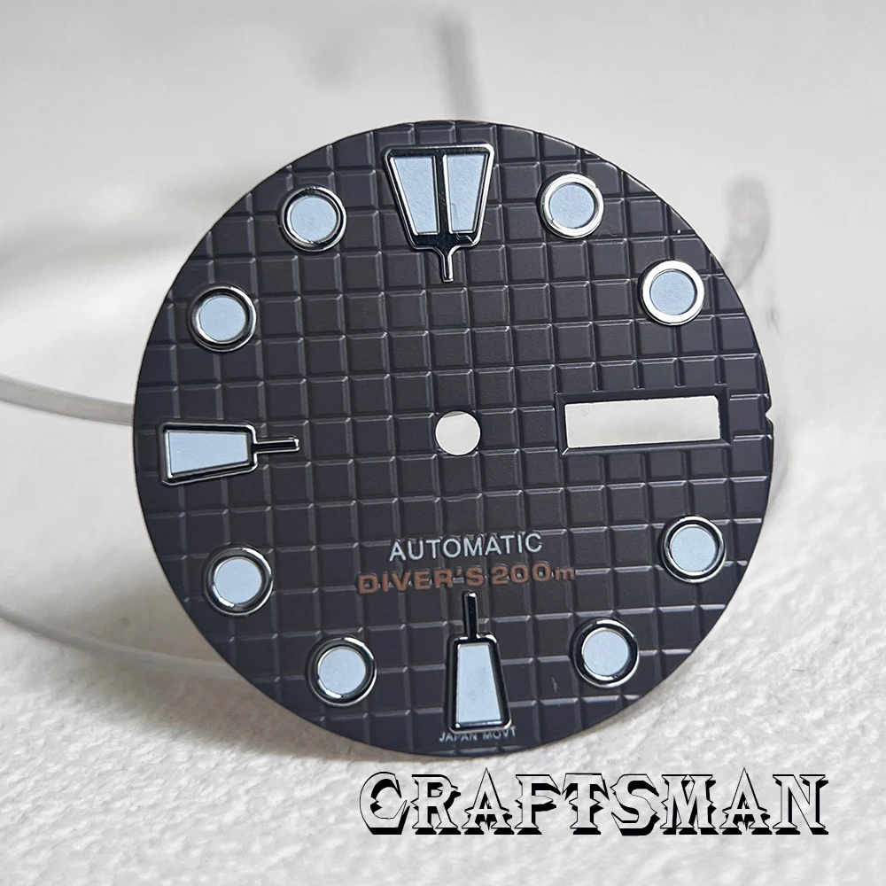 Accessori per quadrante dell'orologio a forma di waffle 3D da 28,5 mm adatti per accessori di tendenza per la modifica del quadrante del movimento dell'orologio NH36 NH35