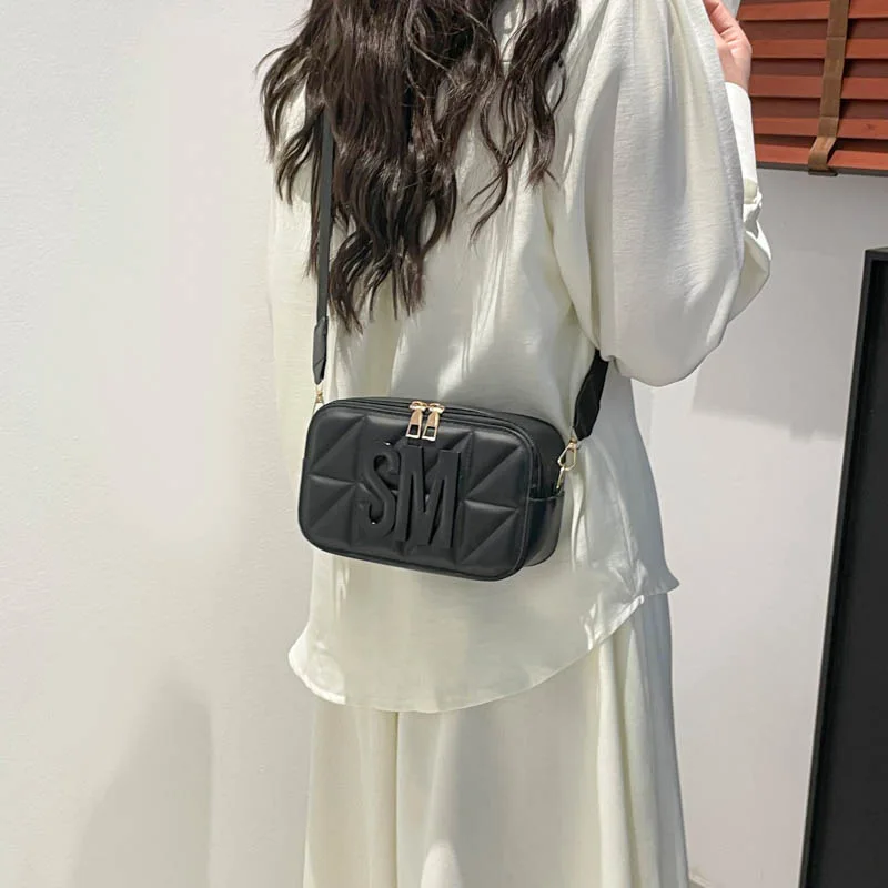 حقيبة مربعة بحزام عريض لعام 2025، محفظة كتف أنيقة للنساء، حقيبة كروس بسيطة، حقيبة عصرية ليلاً ونهارًا، حقيبة حبال منفعلة #3