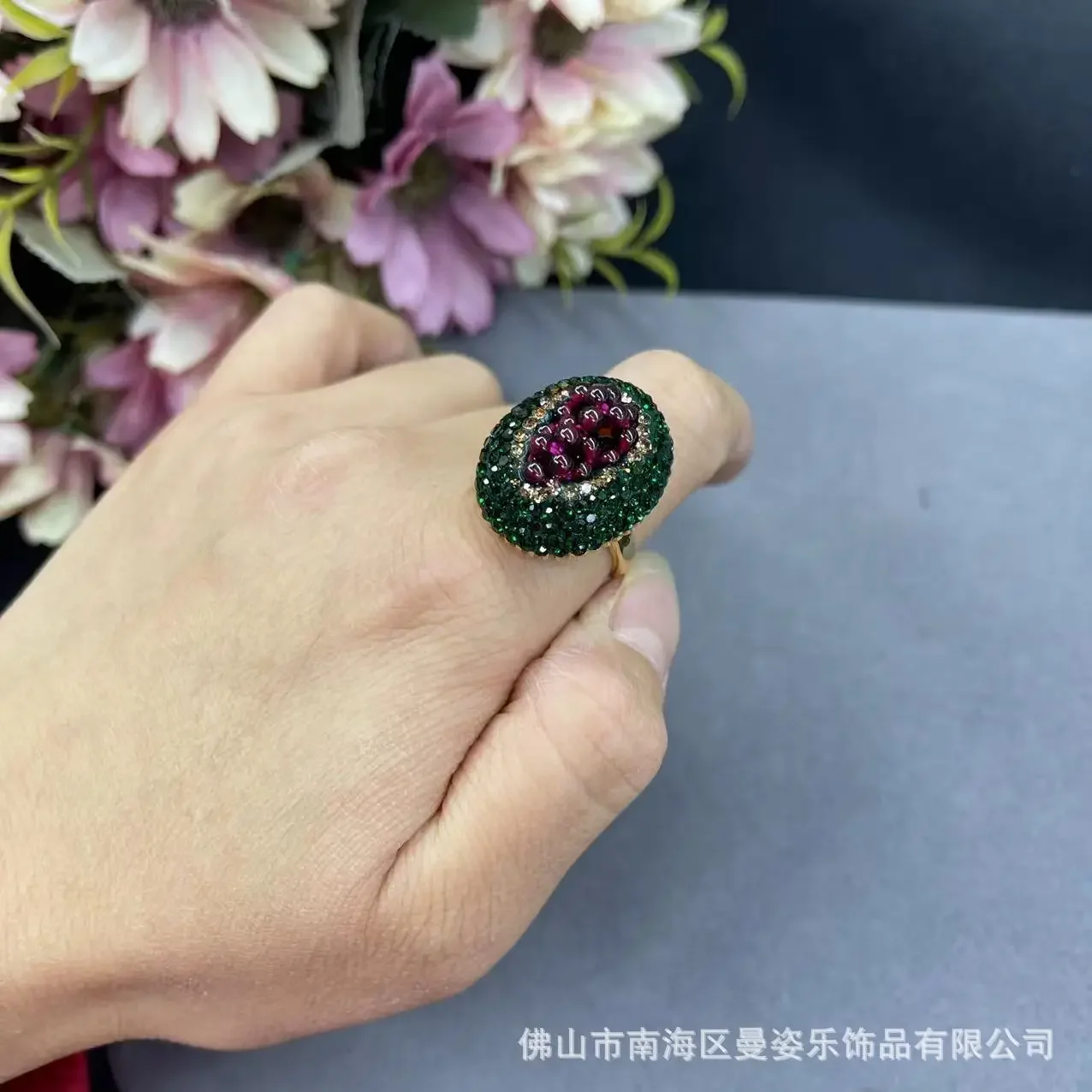 Natural garnet woven grape clay inlaid three-piece set vintage natural stone jewelry wholesale direct sales