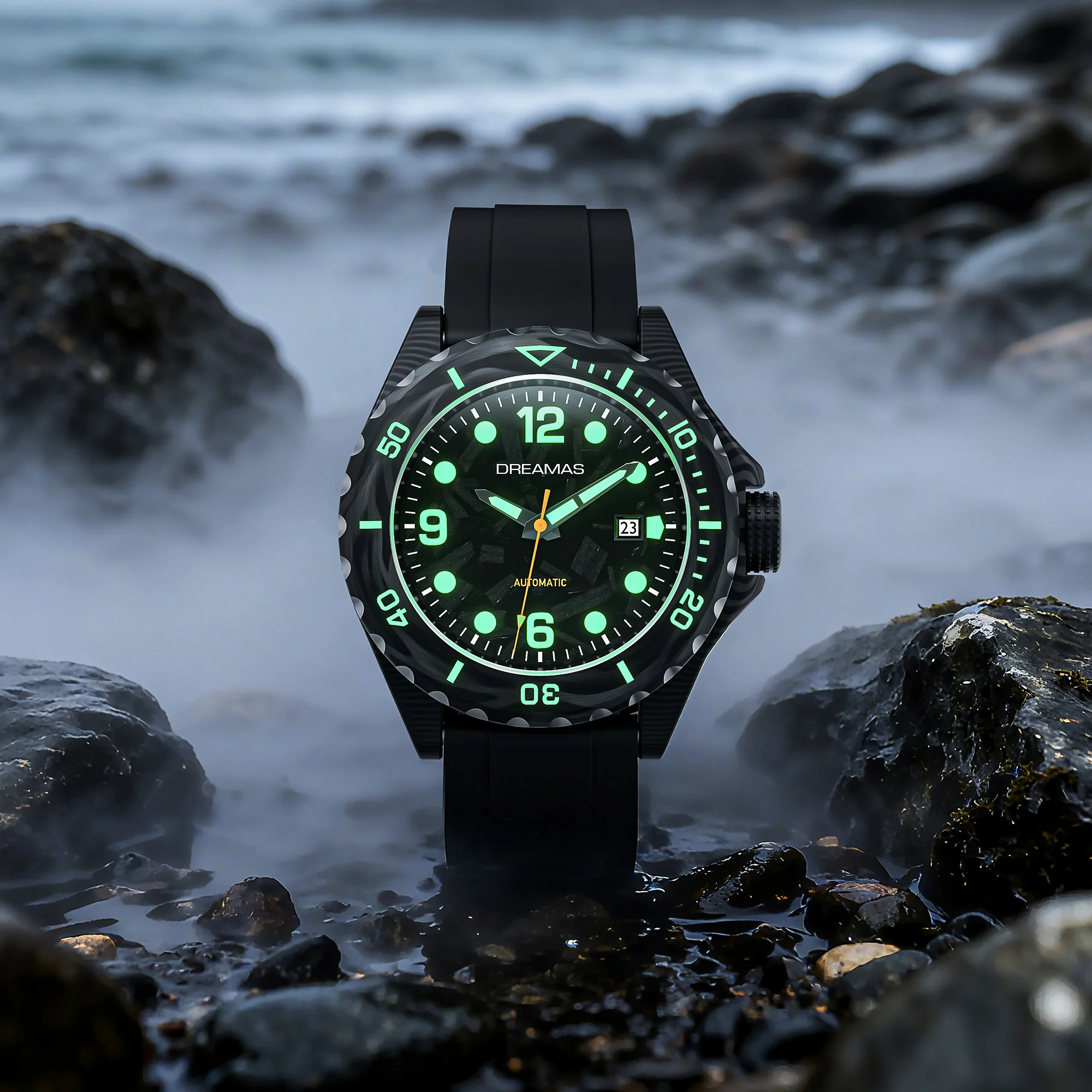 DREAMAS Herren-Taucheruhr aus Kohlefaser, automatische mechanische Taucheruhr, 500 m wasserdicht, Schweizer 3D-Leucht-Sport-Armbanduhr – Detail 13