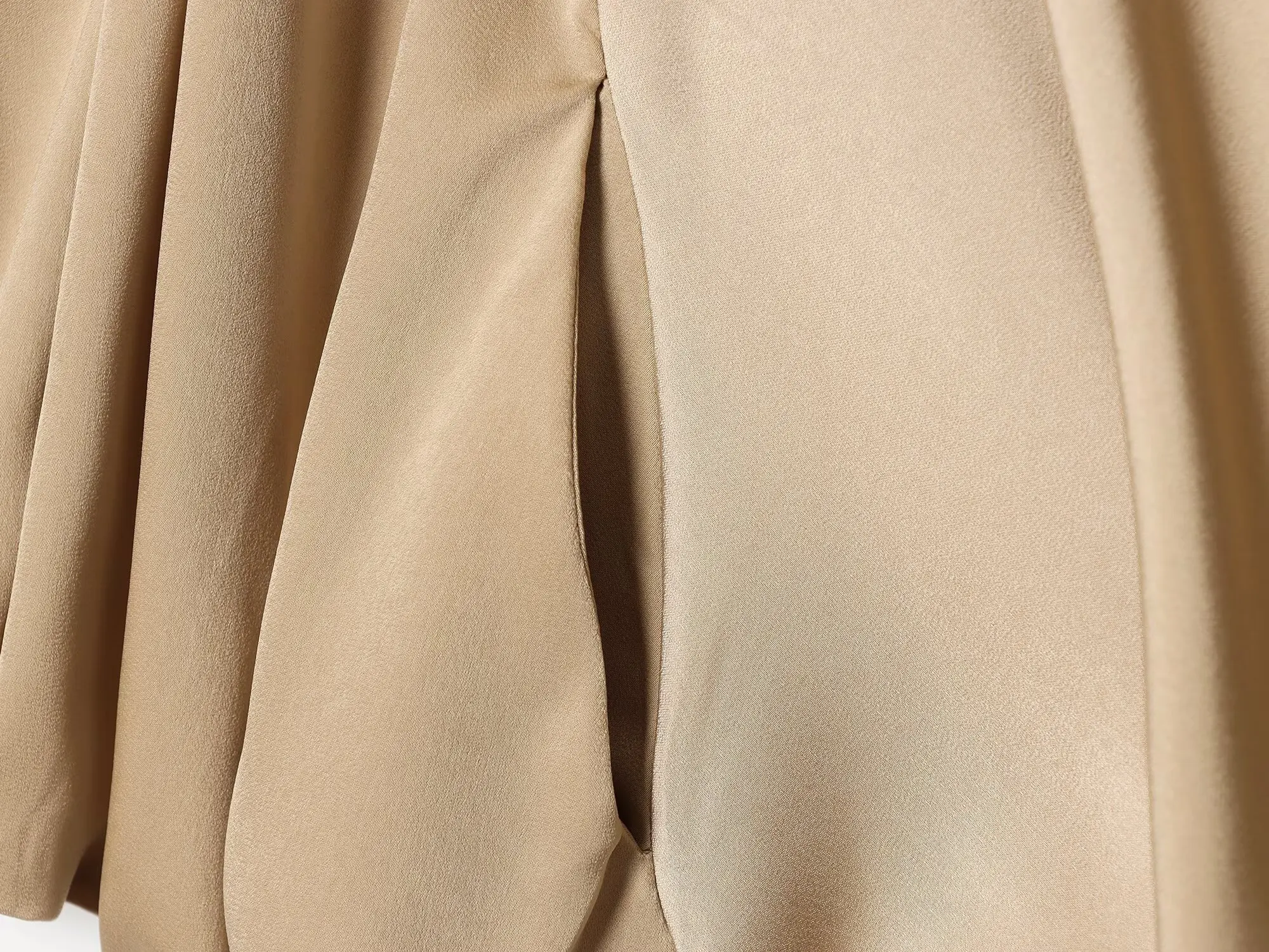 KONDALA Damen Casual Satin Bomberjacke Trendige High-Street Reißverschlussjacke Neu 2026 Frühherbst Elegante Schicke Puffärmel-Jacke – Detail 11