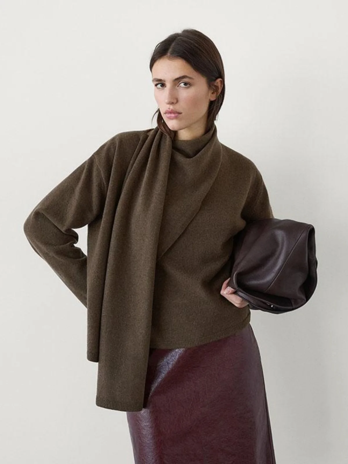 

Шерстяной вязаный свитер с воротником-шарфом для женщин, осенне-зимняя новинка, дизайн Yadian Wind, коричневый цвет