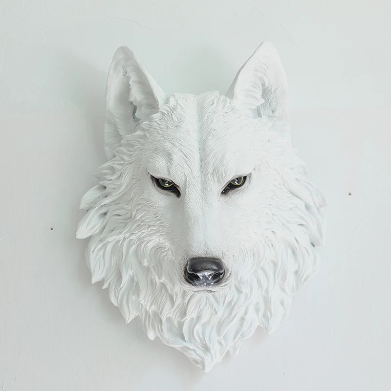 Realistic Wolf Head Wall Hanging, Faux Animal Trophy Mount, HomeDecoration,Unique Housewarming Gift, Modern rustic style decor