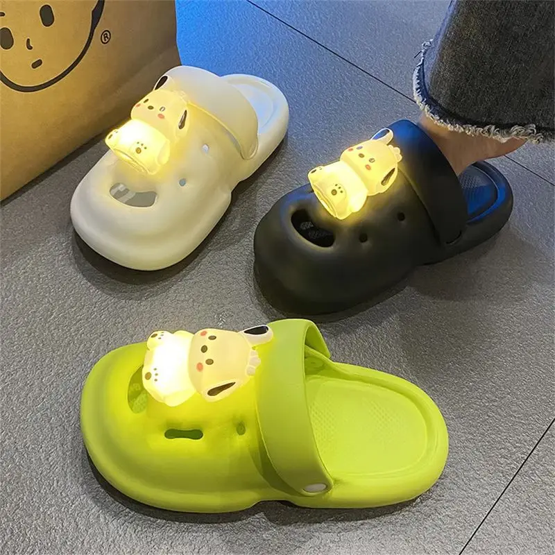 New Fashion Explosions Flash Cartoon Cute Dog Nightlight Charm Slippers Cool Luminous Baotou Light Slippers Female