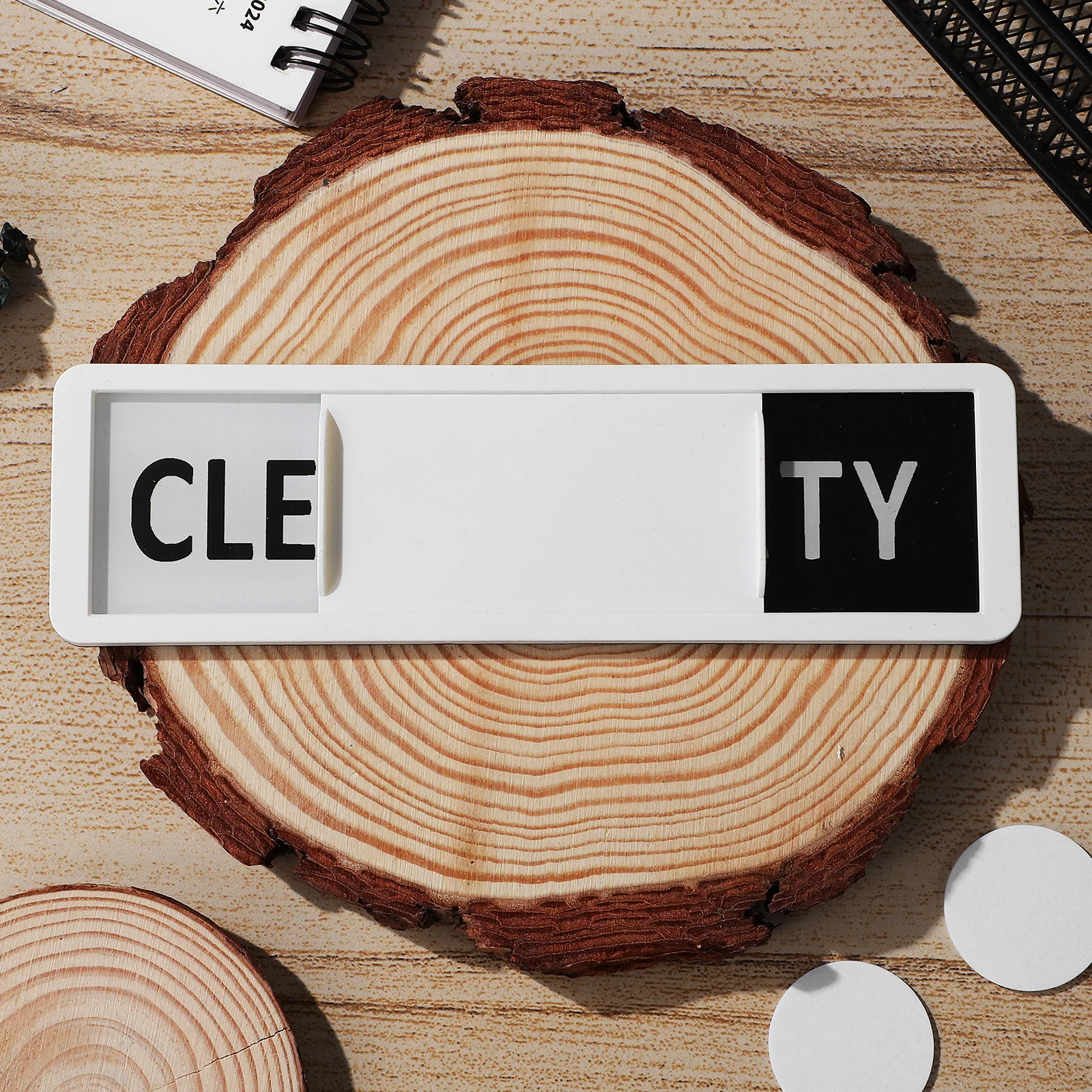 Schoon vuil magneetbord voor vaatwasser met hoog contrast display-indicator Efficiënte oplossing voor thuisorganisatie