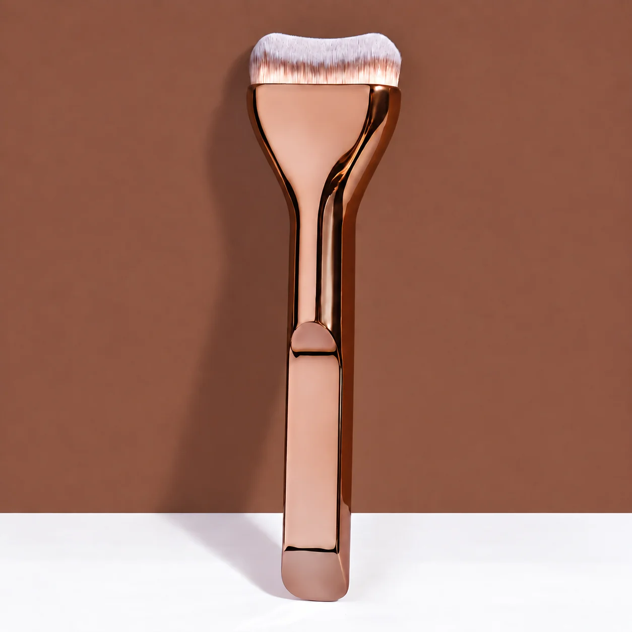 Professional Foundation Brush - Soft Nylon Bristles, Elegant Brown Handle, for BB Cream, Liquid Foundation, Powder