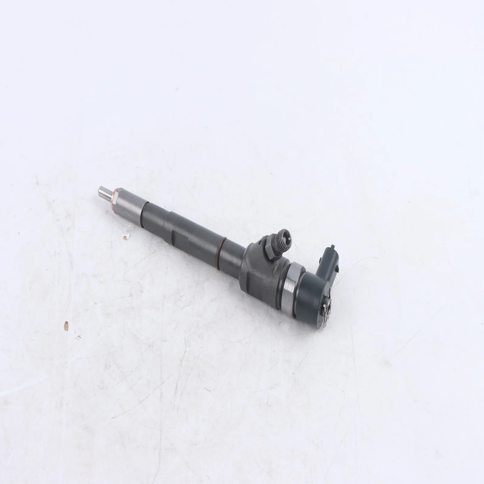 

Форсунка дизельного топлива 0445110275 33800-4A500 для Hyundai KIA Sorento Starex 2002-2006 2.5L D4CB