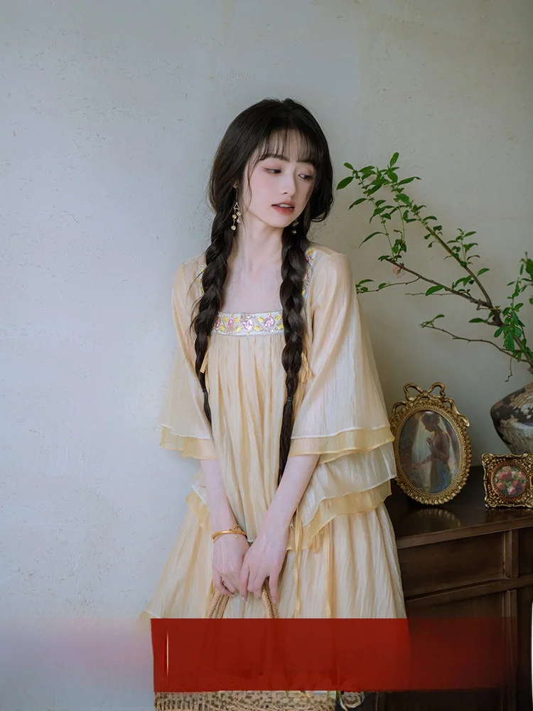 

Летний наряд Nanfeng Valley, комплект брюк-фонариков с геометрическим принтом, топ с вышивкой для девочек, студенческий китайский ансамбль Sle Faion