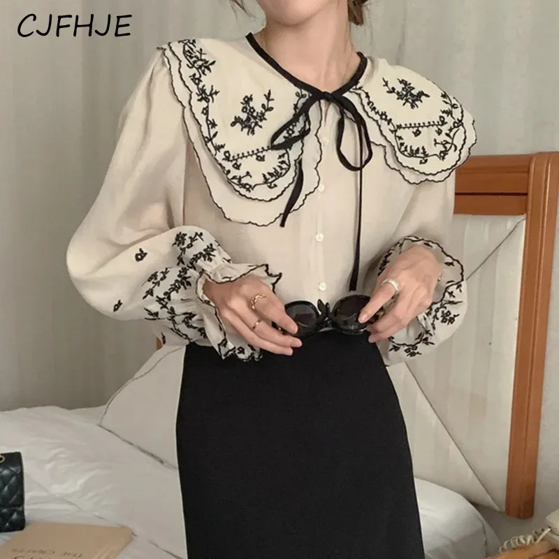 

CJFHJE New Women's Korean Embroidered Doll Collar Sweet Top Early Spring Fashion Temperament Women Loose Long Sleeved Shirt Top