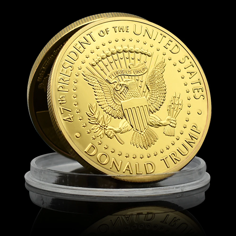 Superhero Donald Trump 2024 Gold Coin 47th President of The United States Challenge Coin American Style Patriotism Medal Seal