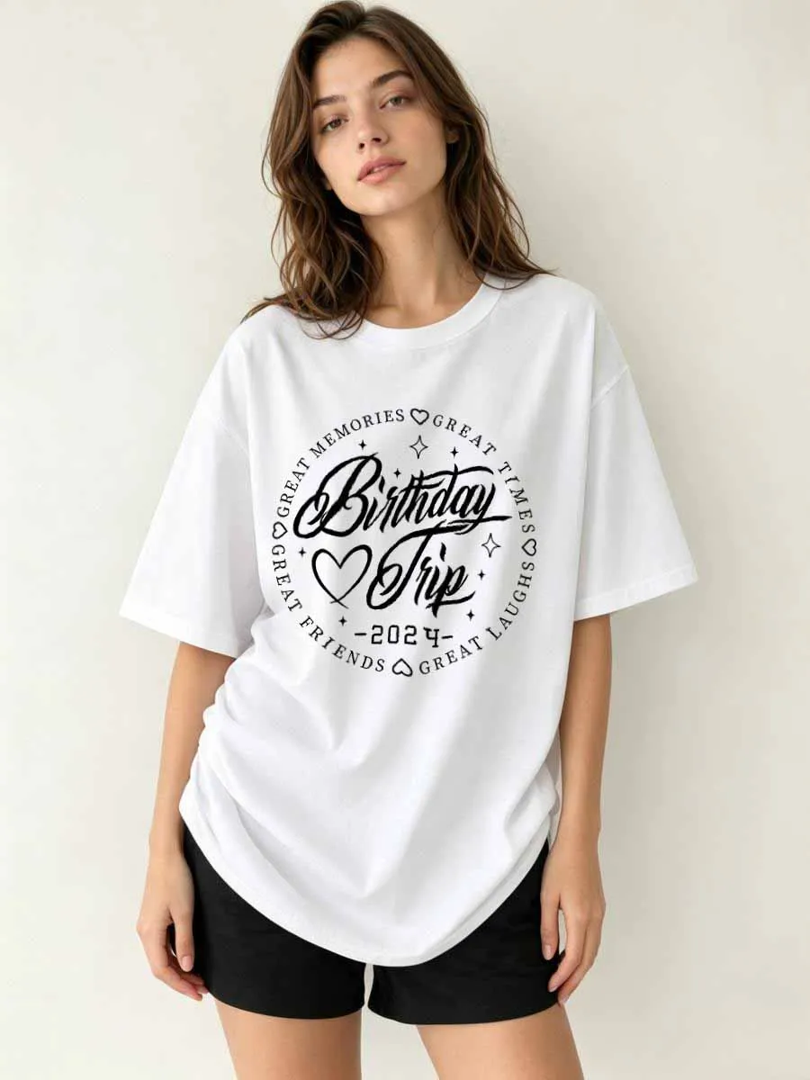 Camiseta con Detalle de Costura Primaveral, Estilo Artesanal, para Fiesta en el Jardín, Reunión al Aire Libre, Evento en el Patio Trasero, Look Elegante, Estampado Athleisure