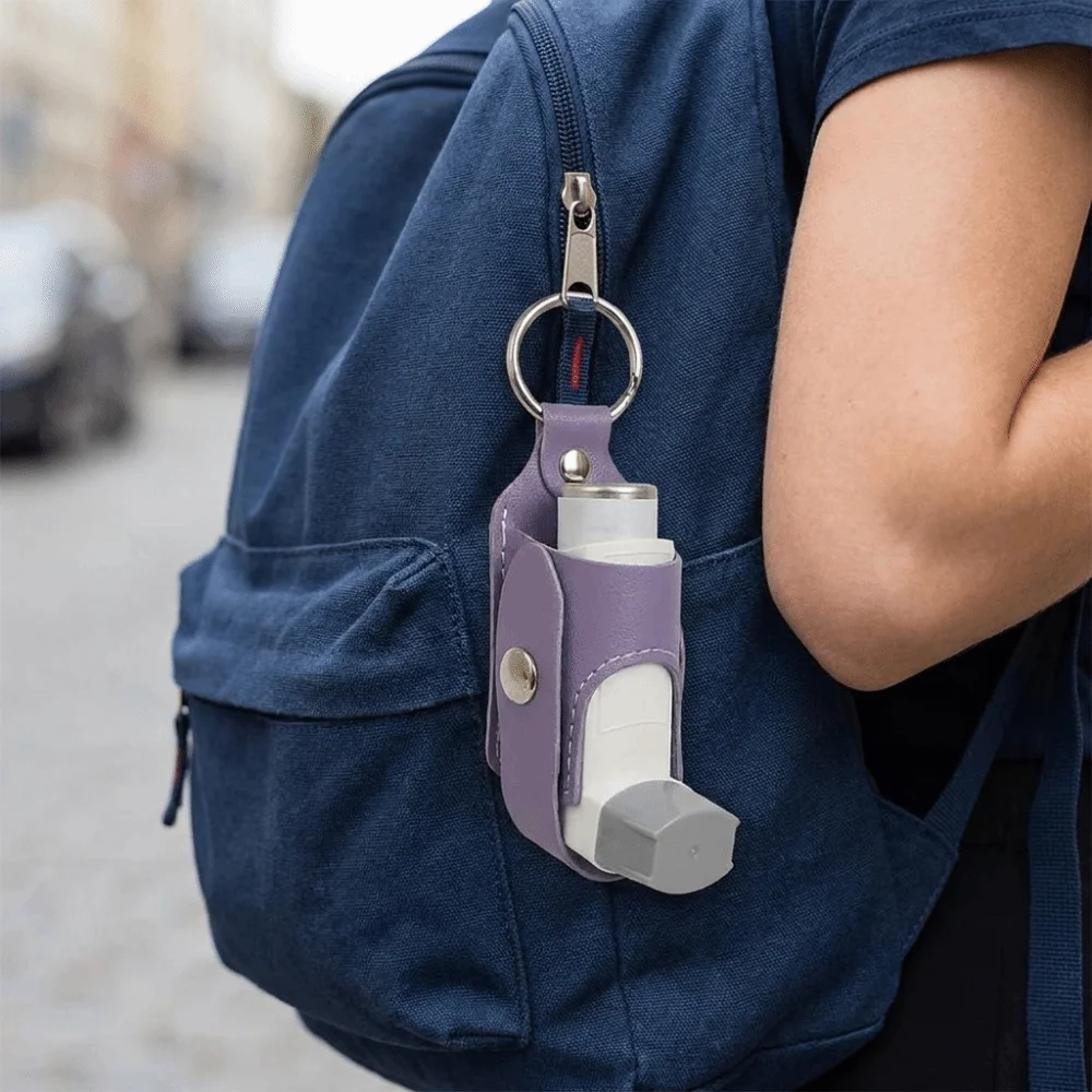 Portable PU Spray Bottle Storage Bag Lightweight Protective Inhaler Spacer Holder with Buckle Compact Inhaler Key Chain Children