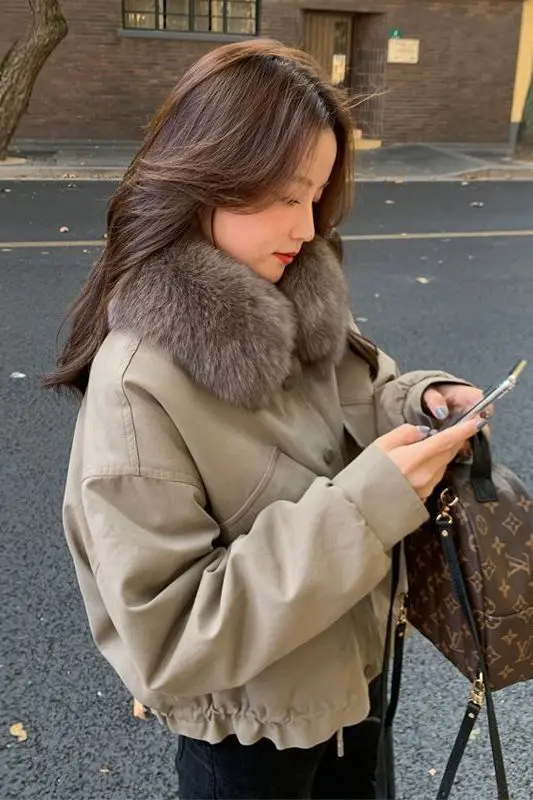 

2023 New Petite Winter Jacket Women Short Quilted Coat Thick Fleece Lined Warm Workwear Style Padded Outerwear High Quality