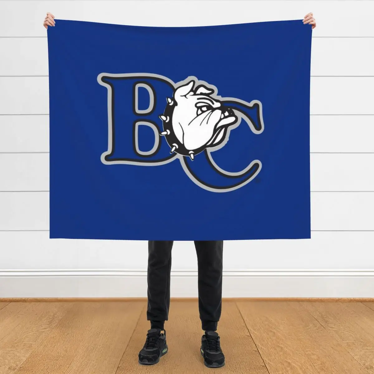 

bulldogs gifts Throw Blanket Travel Multi-Purpose Hairy Summer Beddings Blankets