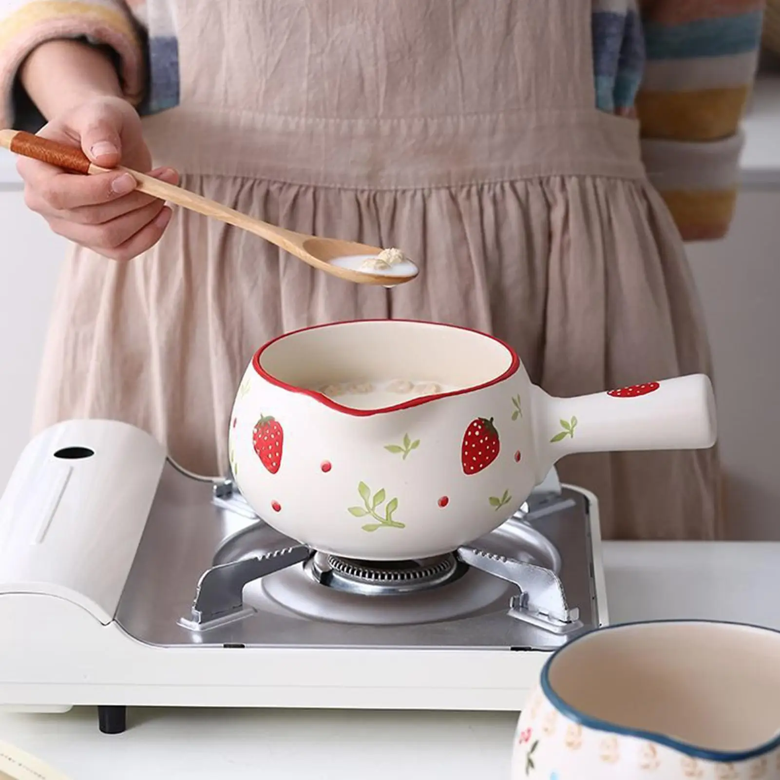 Olla para hervir leche con diseño de fresa, bonita, con asa, olla pequeña para hervir leche, para cocinar verduras, fideos y sopa de arroz