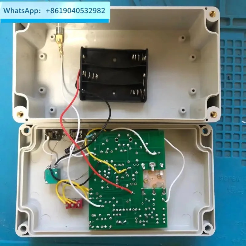 AMFM FM AM medium and short wave AM wireless transmitter signal generator
