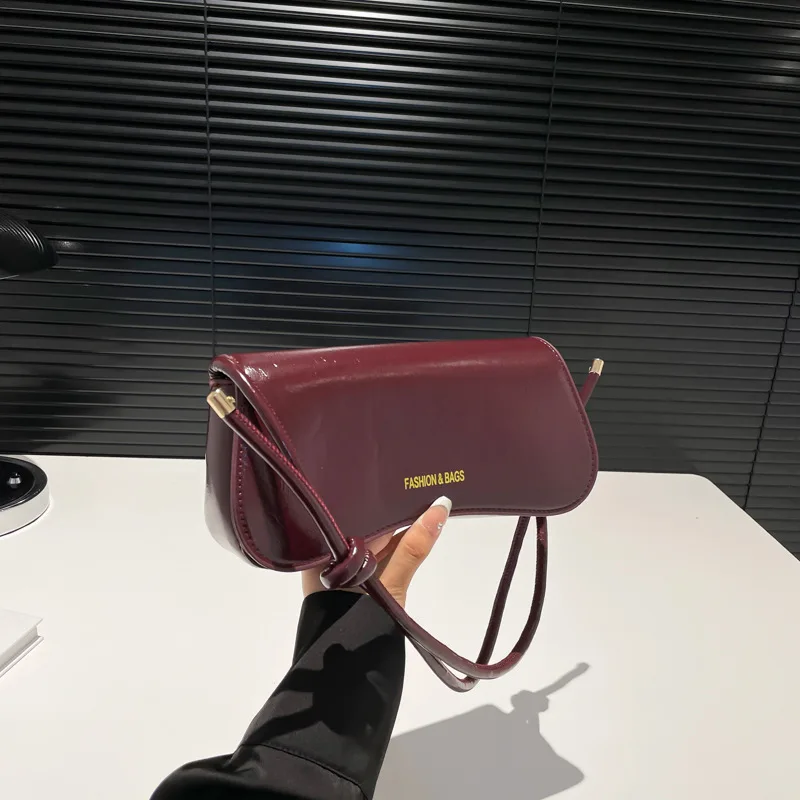 

Underarm Bag for Women Shoulder Bags Fashionable Simple Crossbody Bags for Women Lightweight Designer Bags Purse and Handbags