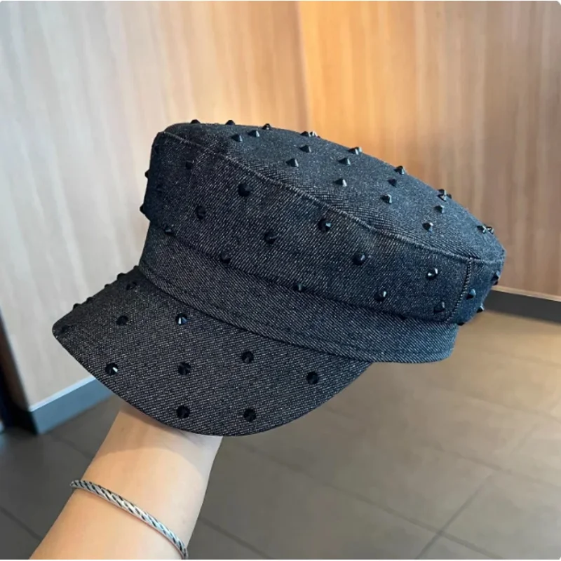 

Diamond Denim Flat Top Hat for Women in Spring and Autumn, Fashionable Octagonal Hat, Japanese Retro Artist Hat