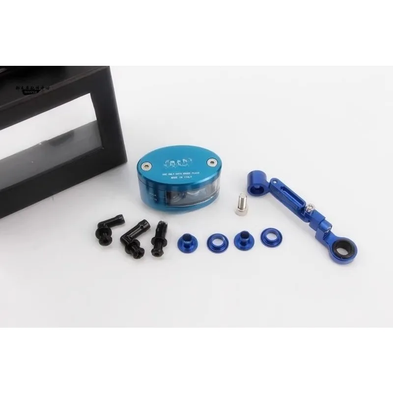Las piezas son adecuadas para Ducati 848/1098/1198/1199 RIZOMA nueva olla de aceite de freno modificada CNC + soporte para olla de aceite