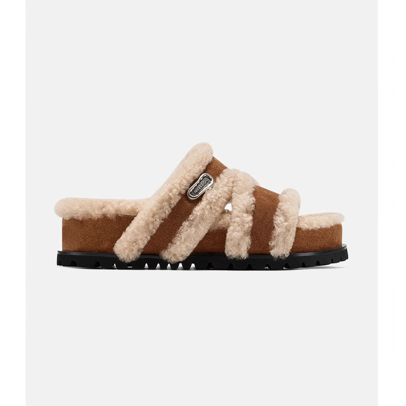 Hairy shoes for women to wear with a high-end feel  2025 autumn and winter fur integrated warm and thick soled Boken slippers