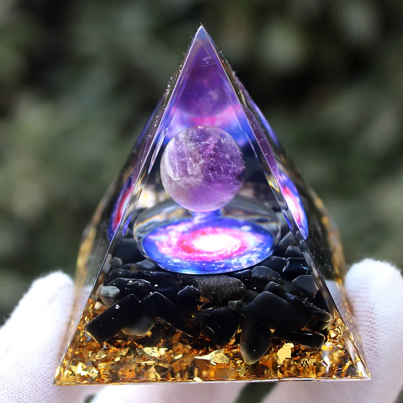Popular Decorative Items Amethyst Balls Crystal Crushed Stones Pyramid Ornaments Home Furnishings Resin Dropping Handmade