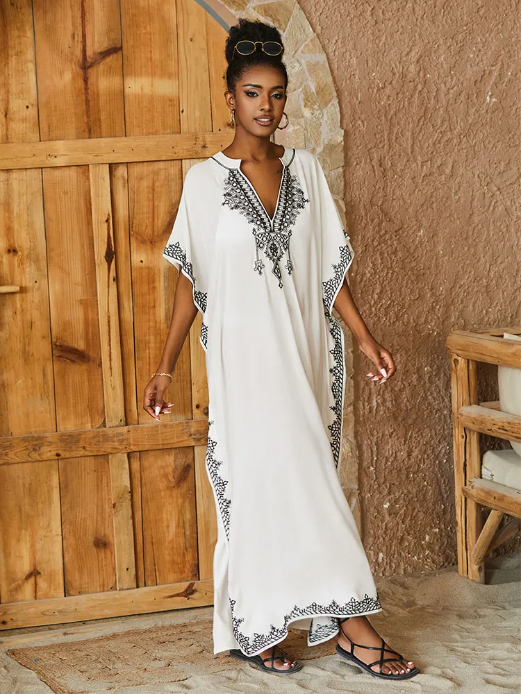 2023 Bohemian White V Neck Bikini Cover-ups Long Tunic Sexy Kaftan Dress Women Plus Size Beach Wear Swimsuit Cover Up Q1545