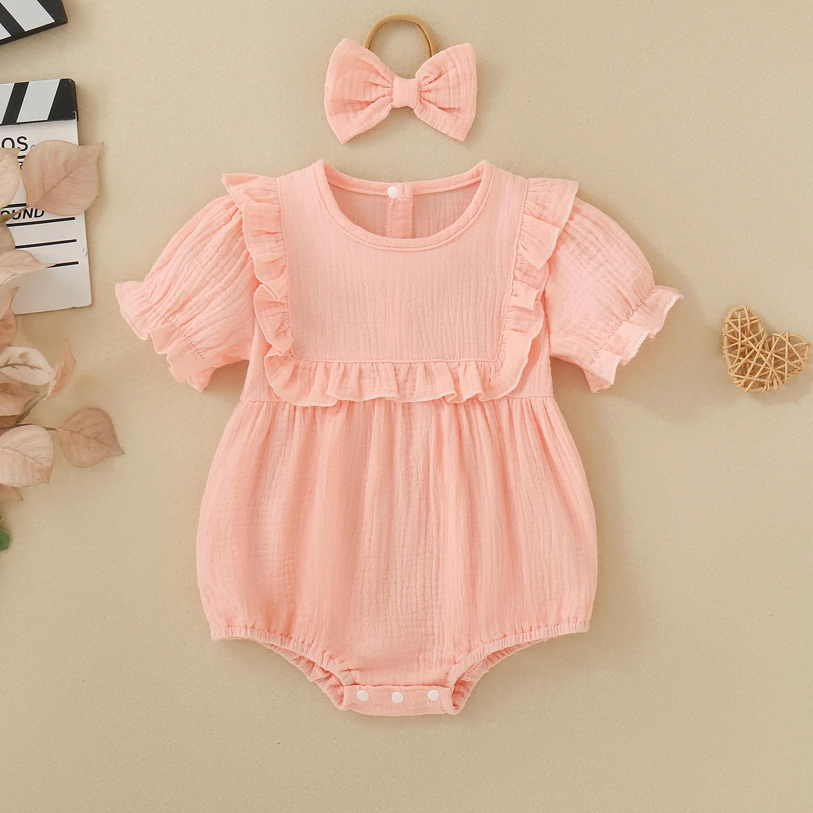 Summer female infant pink short-sleeved solid color Romper and headgear two-piece set sweet and cute