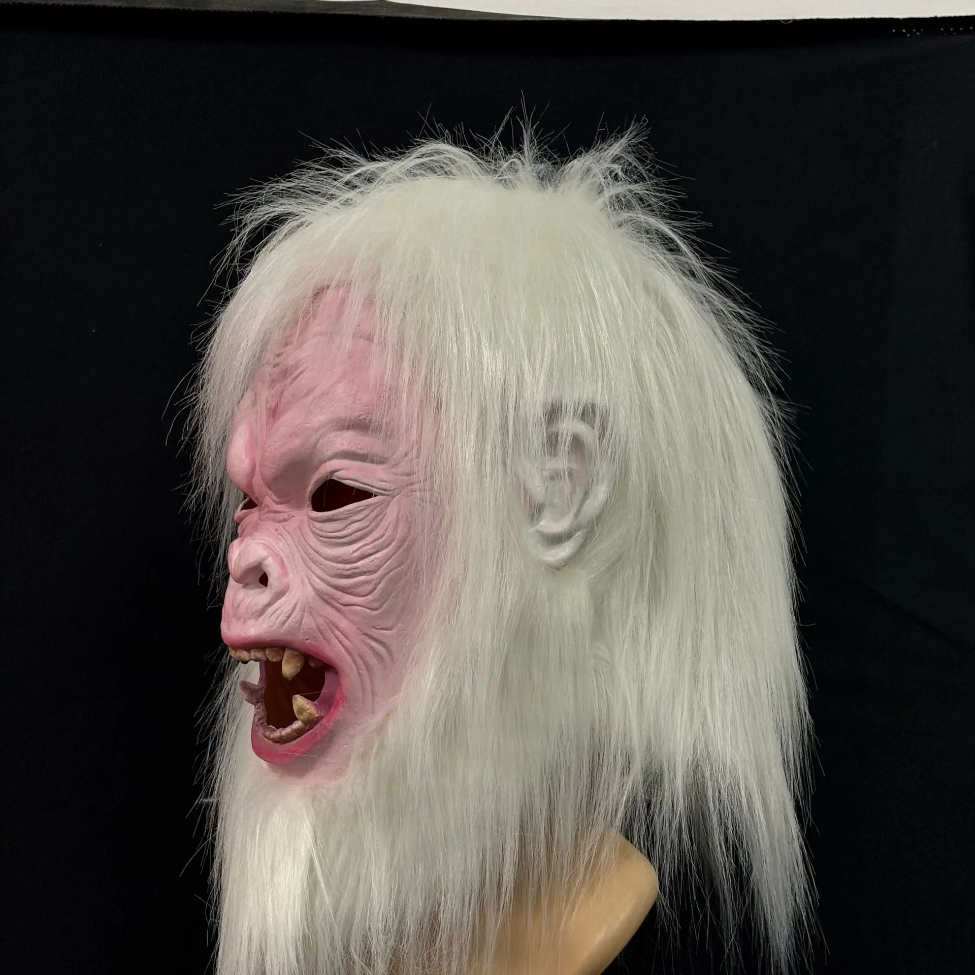Weißhaarige Monster-Maske, Naturlatex-Tier-Vollkopfmaske für Halloween-Party, Cosplay und Kostümpartys – Detail 3