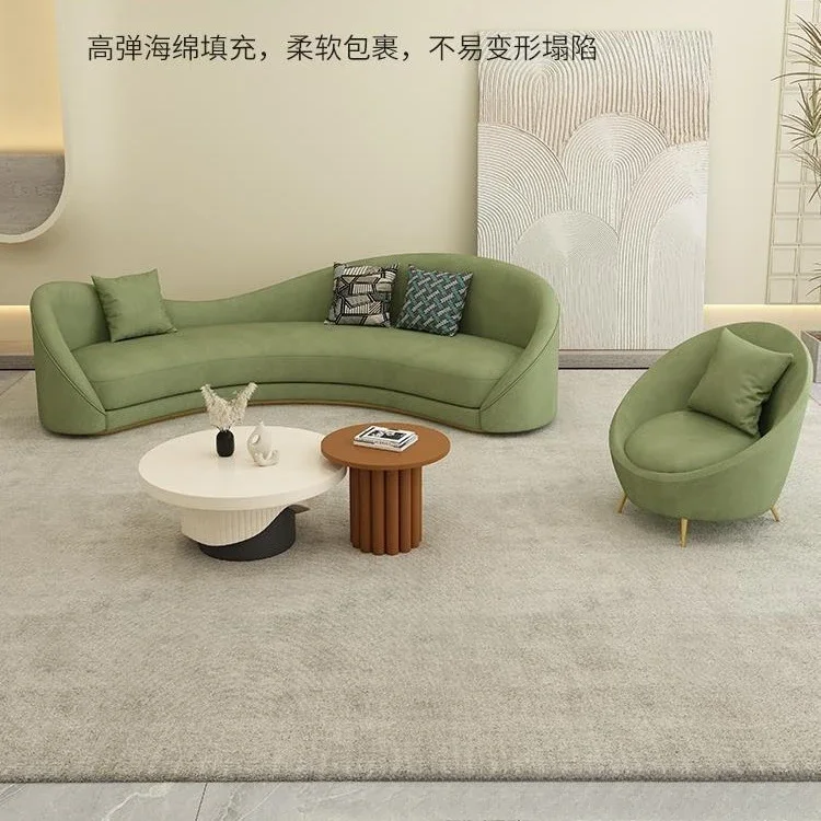 غرفة المعيشة قماش منحني، شقة صغيرة متعددة الأشخاص أريكة طاولة القهوة، التفاوض المكتبي البسيط