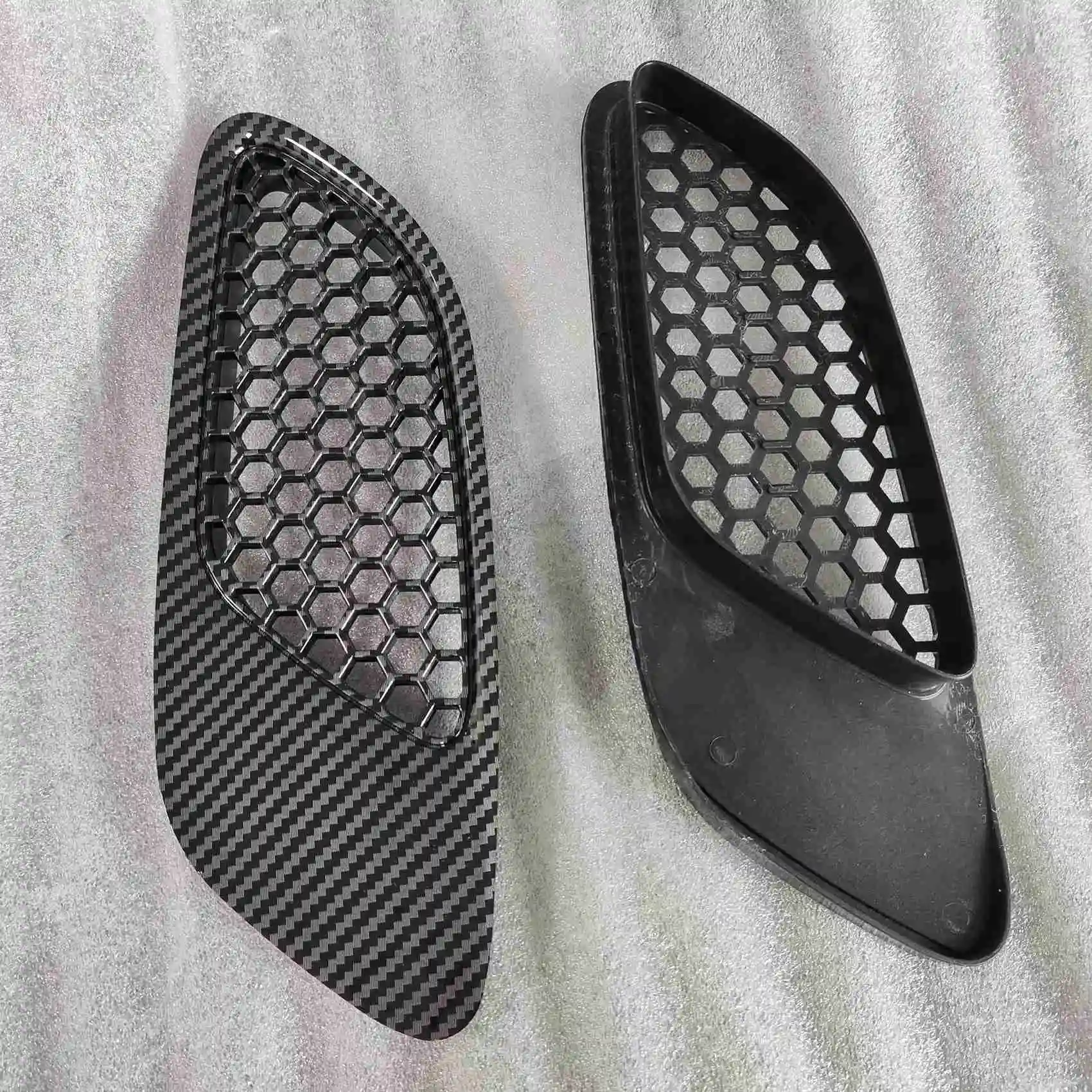 

A64P-2PCS Engine Hood Vent Louvers Air Scoop Bonnet Vent Cover For-BMW E90 E91 E92 E93 M3, Carbon Fiber Pattern