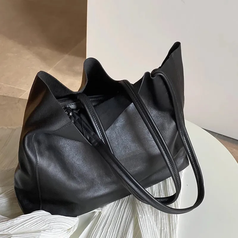 PNDME casual luxury soft genuine leather women\'s black tote bag weekend shopping real cowhide female large-capacity shoulder bag