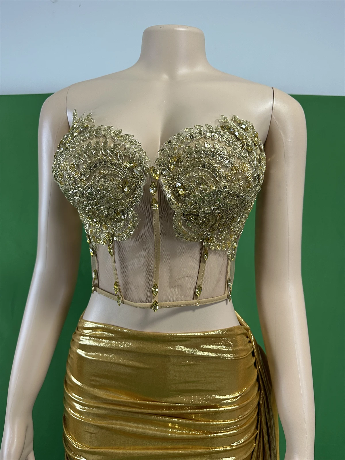 

Women Sparkly Gold 2 Pcs Set Straps Tops And Stretch Skirts Rhinestone Sequin Nightclub Wear Las Vegas Show Mardi Gras Dress