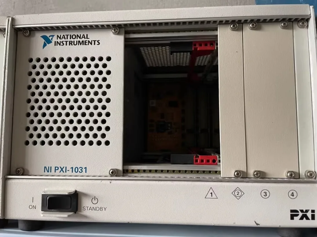 1PC National Instruments NI PXI-1031 High-Reliability PXI Mainframe#Xing