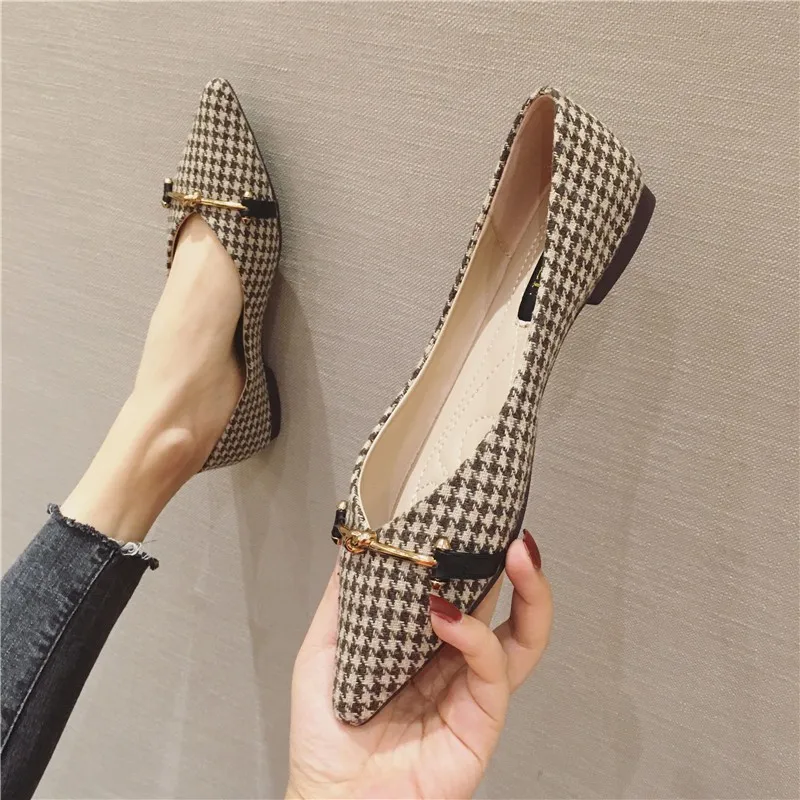 Flat Shoes for Women Pointed Toe Plaid Slip on Loafers Summer Spring Casual Shoes for Female Small Size 31 32 33 34 Women Flats