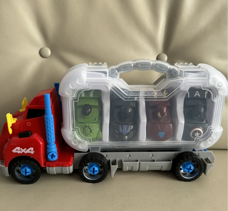 

Новый набор машинок Marvel PB884: Железный человек, Человек-паук, Капитан Америка, Халк. Модели с функциями проекции, музыки и самостоятельной сборки. Подарок.