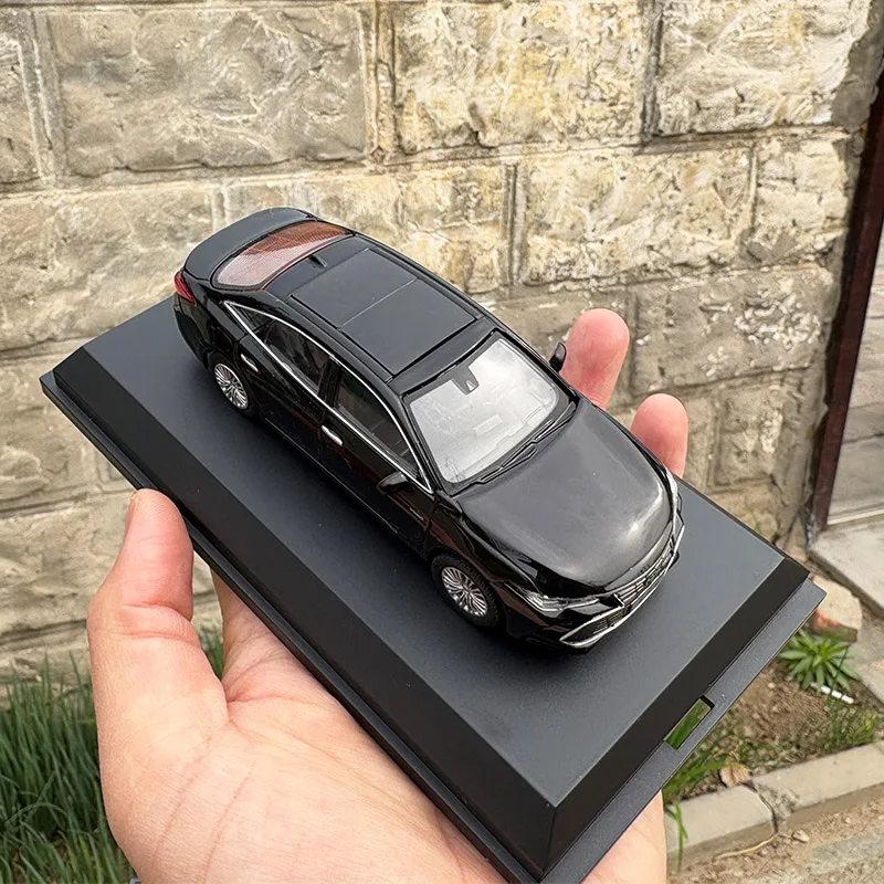 

Dealer Edition Car Model,1:43 Toyota Avalon 2021,Diecast Model for Collections,Display and Gift for Friend
