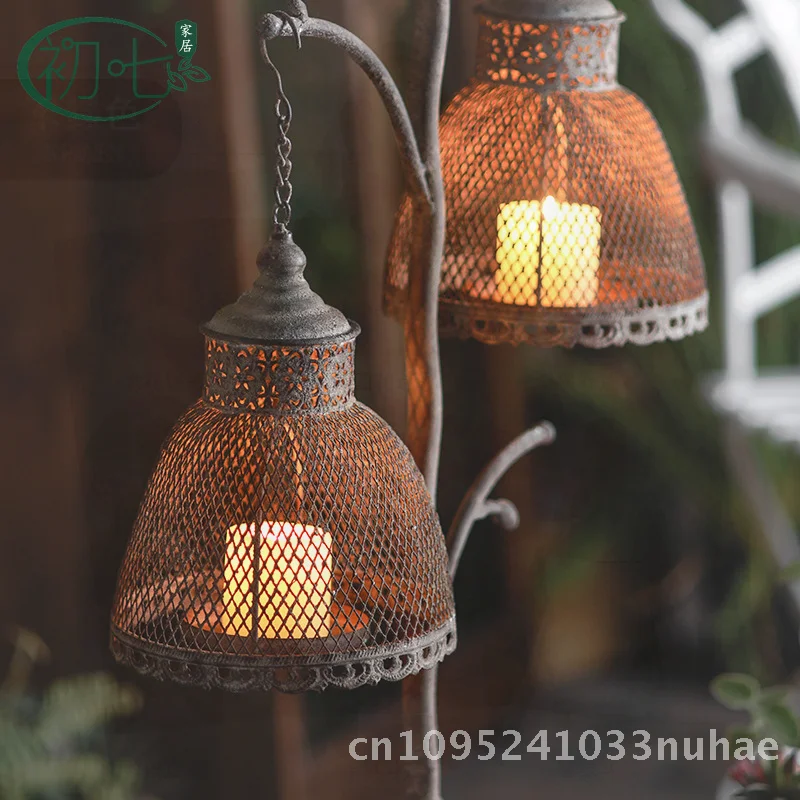 

Industrial Retro Iron Candle Holder Garden Birdcage Wind Lamp Decorative Artisanal Craft Props for Home And Garden