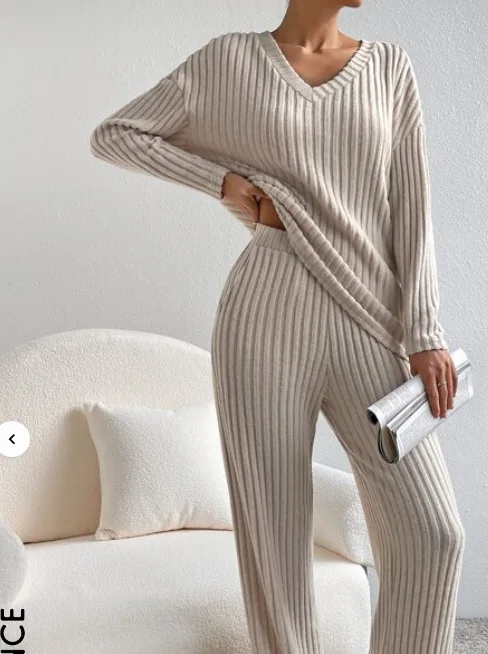 2024 Women\'s autumn winter knit cotton suit solid home clothes loose long-sleeved casual V-neck sweater + straight pant trousers