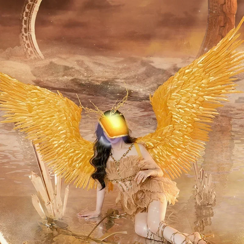 

Golden Feather Wing Halloween Wings Model Catwalk Costume Super Wings Nightclub Performance Props Halloween Party Props