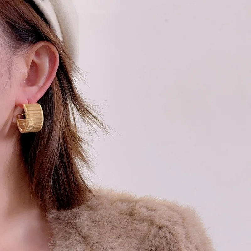 Minar High Quality Silk Thread Wrapped Circle Metallic Hoop Earrings  for Women Real Gold Silver Plated Copper Holiday Jewelry