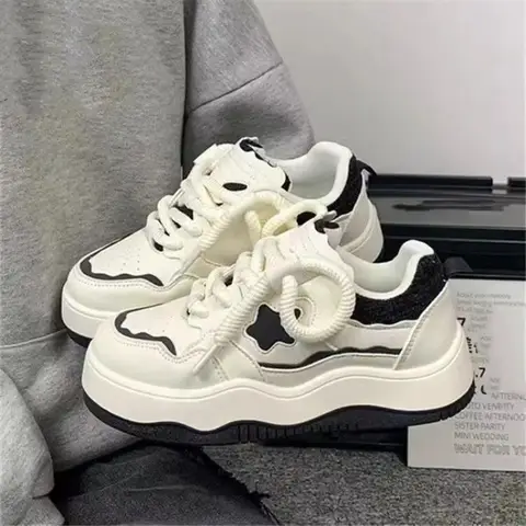 Thick-soled Fashionable White Shoes Spring and Autumn New Versatile Casual Sneakers Comfortable Thick-soled Sneakers for Women