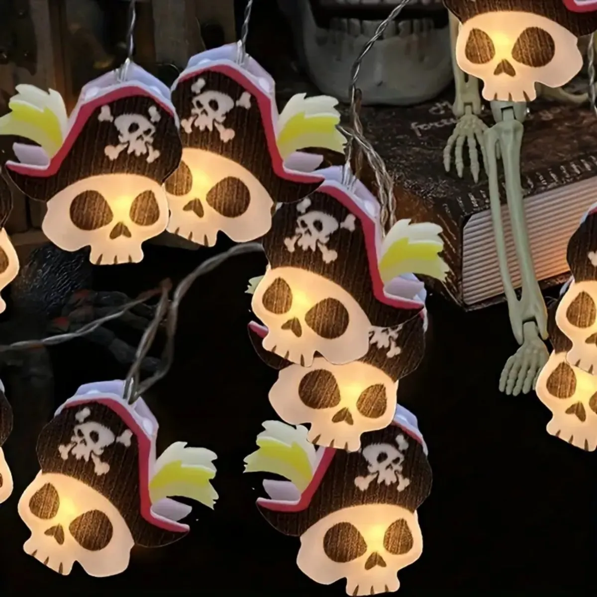 1pc 10/20 LED Halloween Pirate Skull String Lights Indoor Decorative Lamp Battery Powered Lights Suitable For Home Garden Decor