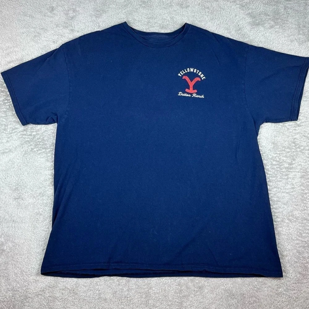 تي شيرت رجالي من Yellowstone Dutton Ranch لعام 2025 باللون الأزرق الداكن ورسومات مزدوجة الجوانب فاخرة راقية لكل من الرجال والنساء قميص صيفي Y2k