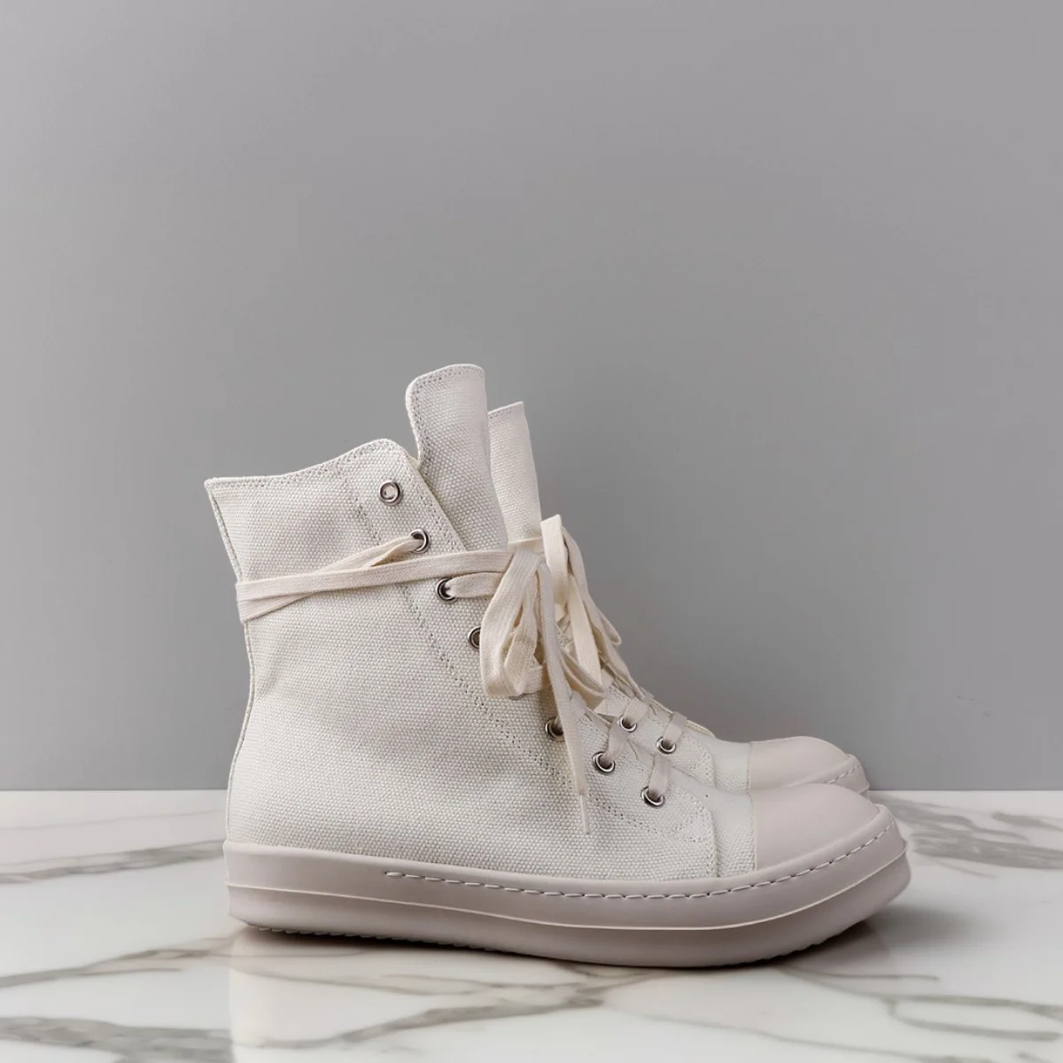 

Men's Casual Canvas Shoes Women High Top Lace-Up Zipper Sneakers Black White Luxury Designer Classic Shoe For Autumn