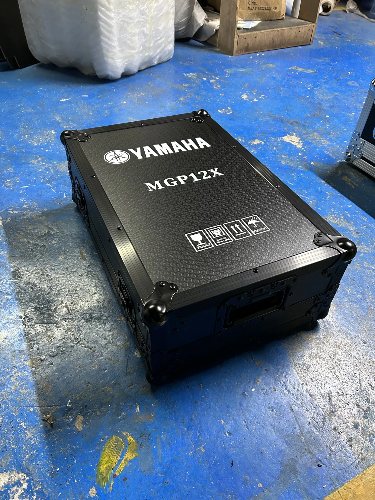 Consola de mezclas YAMAHA MGP12X, consola de mezclas de 12 vías, caja de aviación