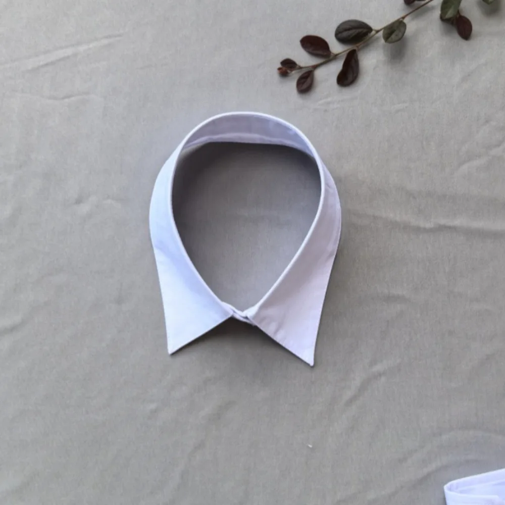 

Модные белые и черные накладные манжеты, съемные полиэстеровые накладные воротники, аксессуар для костюма, простые накладные манжеты для рубашки с черными пуговицами