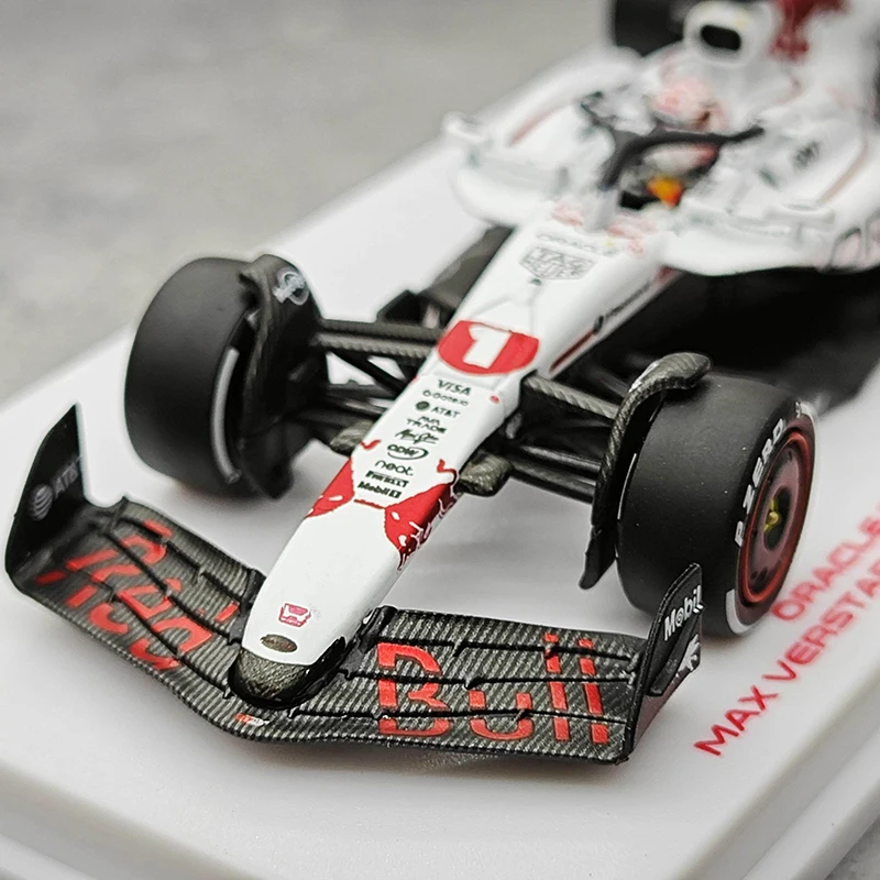 Minichamps Diecast 1/18 مقياس RB21 F1 سبيكة سيارة نموذج 2025 محطة اليابان F1 النصر اللعب المركبات لعب للبنين الصندوق الأصلي