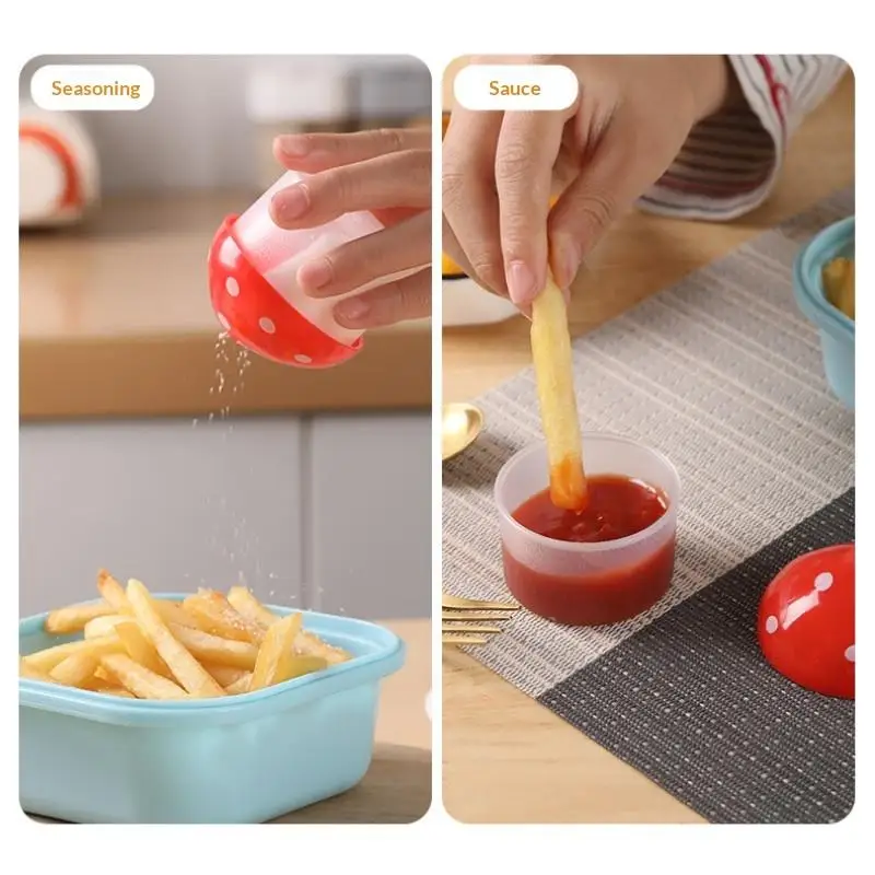 1/4Pcs Cute Mushroom Shape Spice Jar With Lid Salt Sugar Pepper Spice Powders Storage Home Kitchen Decoration Seasoning