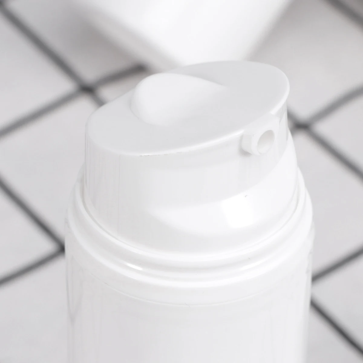 

3pcs Press Type Dispenser Bottle 100Ml Reusable Plastic Travel Subpackaging Container For Shampoo Lotion Liquid Soap Portable